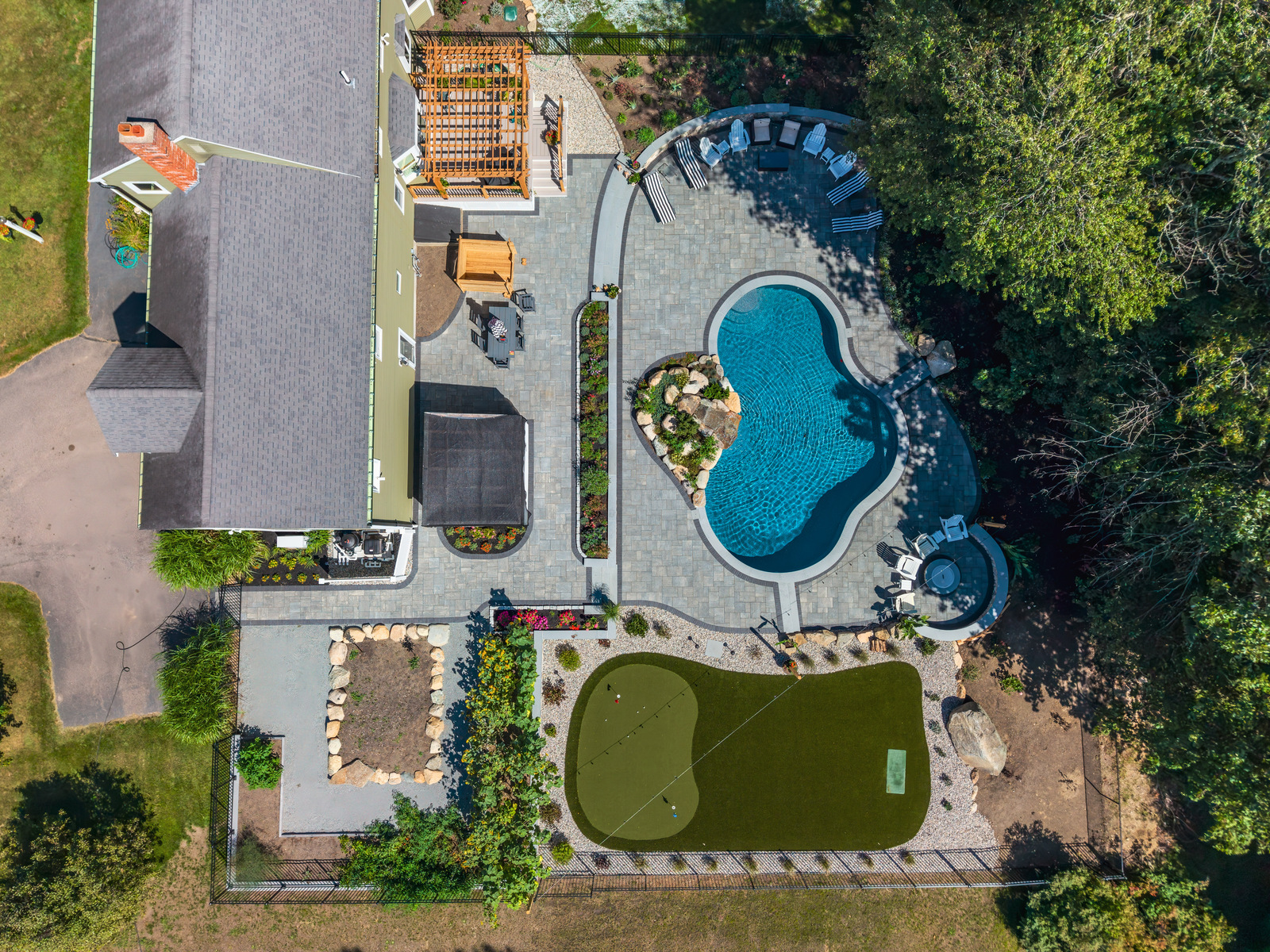 Mansfield, MA Custom Hardscape Design and Construction